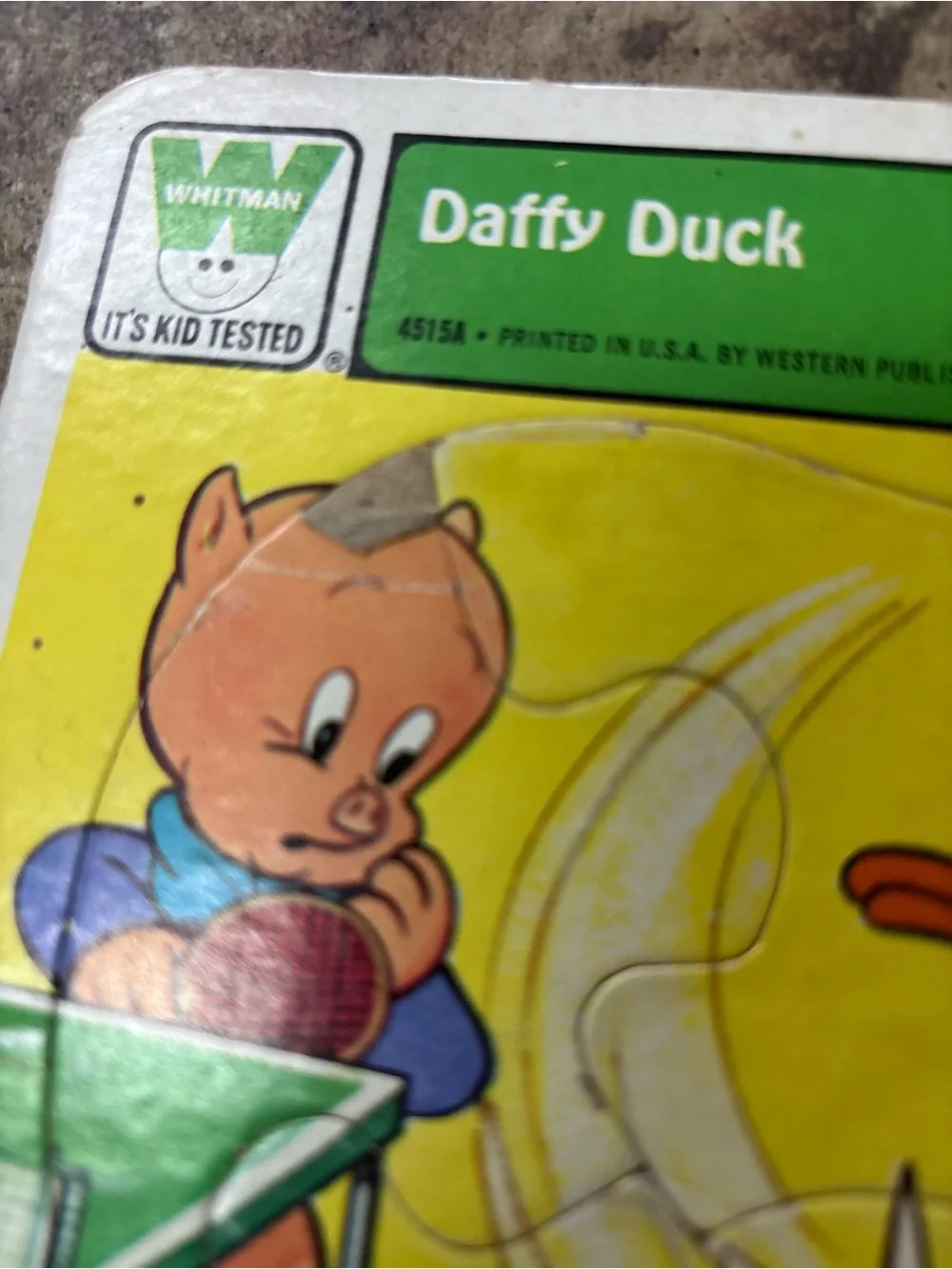 Vintage Daffy Duck Frame-Tray Puzzle - Green & Yellow